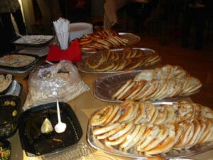 Då bjöds det på Libanesiskmat...